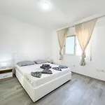 The Pearl Residences *