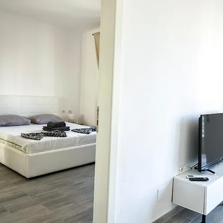 Apartament The Pearl Residences