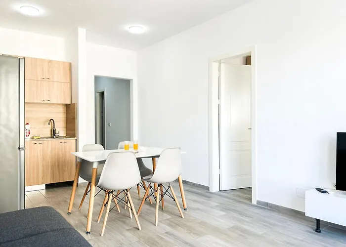 The Pearl Residences Apartment *